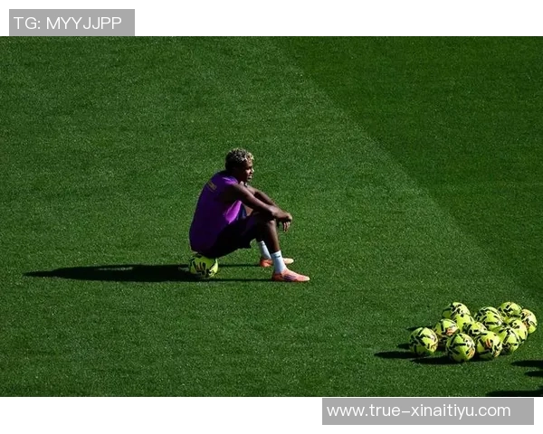 据媒体报道,巴萨球星亚马尔的社媒遭到了部分球迷的指责——风暴背后的社媒管理新思路 据媒体报道,巴萨球星亚马尔的社媒遭到了部分球迷的指责——风暴背后的社媒管理新思路